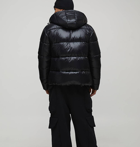เสื้อแจ็คเก็ตพัฟเฟอร์ผู้ชายแบบใหม่ ข้ามพรมแดน ผิวสัมผัสเงางาม กันลมสองด้าน เหมาะสำหรับเดินป่า เล่นสกี แฟชั่นโปรโมชั่น พร้อมฮู้ด เสื้อโค้ทฤดูหนาว - Product Image 6