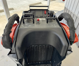 Chargeuse sur chenilles Kubota SCL1000 haute performance 2024, état impeccable, très abordable et livraison rapide - Product Image 5