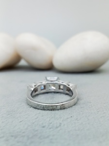 แหวนหมั้นเพชร14K 18K ประดับเพชรเพชรสำหรับผู้หญิงแหวนหมั้นแฟนซีแบบกำหนดเอง VVS ห้องแล็บปลูกเจ้าหญิงประดับ100% - Product Image 4