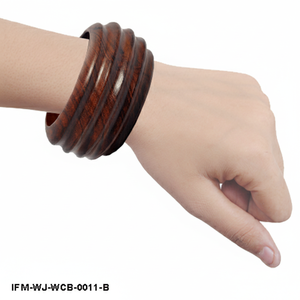Grand bracelet en bois nervuré, manchette en bois sculptée à la main brun foncé, bijou bohème en bois, cadeau pour elle - Product Image 3