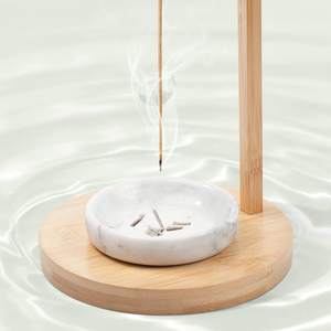 Soporte de incienso para palitos [Anti-Ash Flying] Diseño multiusos Quemador de incienso de madera Cenicero con palo de incienso de latón - Product Image 2