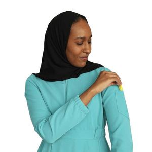 Conjunto de Uniforme Médico Musulmán Premium de Manga Larga, Transpirable y Modesto para Mujeres en Hospitales - Product Image 5