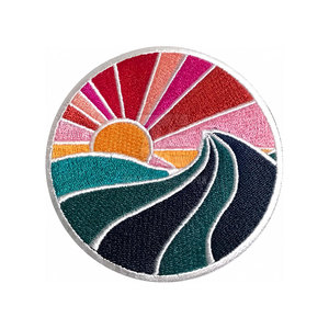 Parche Bordado Adhesivo con Borde Merrow, Nuevo Diseño en Oferta, Color Personalizado, Precio Razonable - Product Image 2