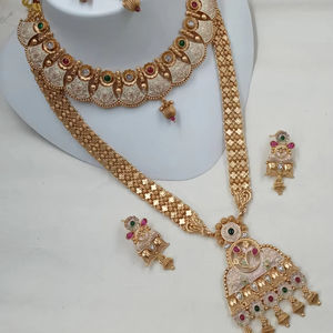 ENSEMBLE DE BIJOUX INDIENS TRADITIONNELS ET À LA MODE EN CUIVRE ENSEMBLE DE BIJOUX DE MARIAGE POUR FEMMES BOUCLES D'OREILLES ET COLLIER - Product Image 1