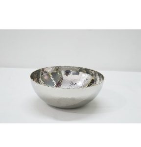 Bol à fruits martelé en aluminium gaufré brillant et poli Design unique Bol indien classique pour la maison Hôtel et restaurant Bol de service - Product Image 4