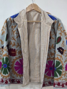 Manteau Bohème Brodé Floral à Col Rond Manches Longues Grande Taille pour Femme, Vêtement d'Extérieur Décontracté Fait Main en Coton pour le Printemps - Product Image 3