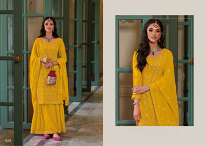 Dhwaja Export - Conjunto de Kurti de Georgette con Bordado Pesado y Dupatta con Bordado, Estilo Gujarat - Product Image 2