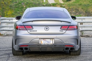 รถเบนซ์ AMG S63 Coupe 700 รุ่นปี 2018 ระดับพรีเมียม ปรับแต่งโดย Brabus ให้กำลัง 700 แรงม้า แบบไร้เสา - Product Image 2