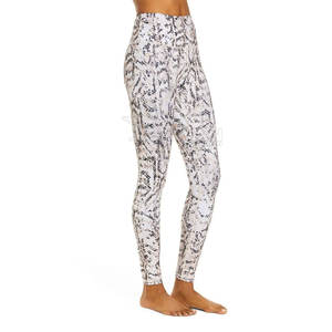 Leggings de Yoga para mujeres adultas de calidad superior a la venta Nuevo estilo Peso ligero 2025 Leggings de Yoga para mujeres - Product Image 4