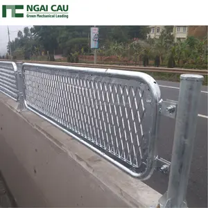 Dedicated SS400 Steel Fence For Protecting System/ Decoration Manufacturer (Adjustable Design) Building Steel Structure