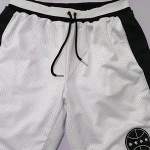 Short de basket-ball de haute qualité en polyester avec logo personnalisé short de basket-ball Bsci surdimensionné pour hommes vente en gros - Product Image 6