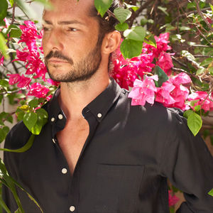 Chemise de smoking unisexe BEAM, col montant uni, 60% coton, 40% tissu Oxford, une poche latérale, respirante, automne - Product Image 1