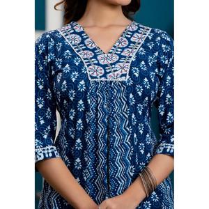 Anarkali Kurta azul índigo para mujer con pantalones y motivos étnicos Dupatta impresos ropa de Festival indio Salwar Kameez para niñas - Product Image 6