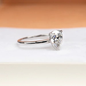 Conjunto de anillos de compromiso de mujer de Plata de Ley 925 de alta calidad al por mayor corte Moissanite pera certificado IGI para aniversario - Product Image 5