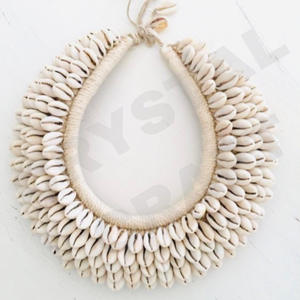 Collier de mariage bohème vintage CRYSTA, broderie, perles de verre faites à la main, personnalisable, bijoux en perles de graines multi-occasions, ethnique pour femmes - Product Image 1