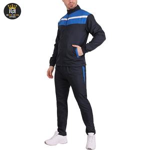 Combinaison de jogging à manches longues pour hommes personnalisée de haute qualité avec col montant à capuche nouveau style motif solide dernière conception - Product Image 2