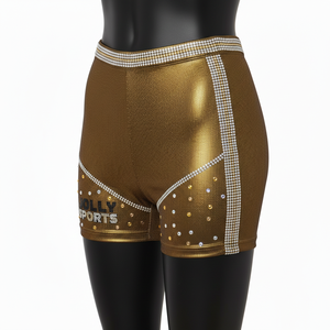Shorts de mujer con efecto moldeador, de poliéster y spandex, con paneles laterales de tela metálica dorada, logotipo con transferencia térmica de diamantes de imitación. - Product Image 4