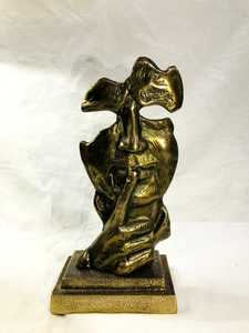 El silencio es una estatua de pensador dorado, decorativa hecha a mano creativa abstracta mantener el silencio es oro arte estatuilla hecha a mano hombre escultura - Product Image 3