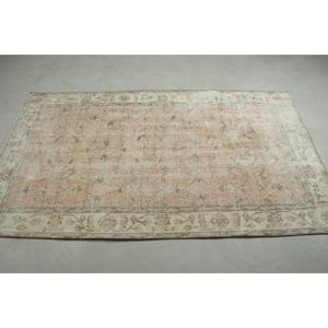 Tapis vintage 3,8x6,6 pieds, tapis turc, tapis en laine à pois roses - Product Image 3