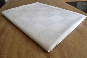 Combo oreiller et literie ultra confortable, parfait pour la maison, l'hôtel ou le dortoir. - Product Image 2