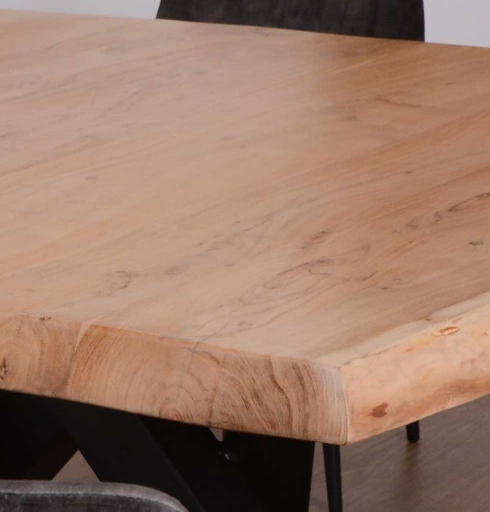 ดำ &amp; ธรรมชาติ