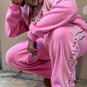 Conjunto Deportivo Elegante con Pedrería Brillante para Mujer, Sudadera con Capucha y Pantalones Ajustados con Pedrería, Conjunto Deportivo con Pedrería - Product Image 6