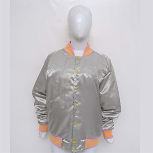 Veste universitaire d'hiver respirante à boutons en corne avec col montant, poignets et ourlet, vêtements de rue, vêtements d'extérieur - Design moderne tendance - Product Image 1