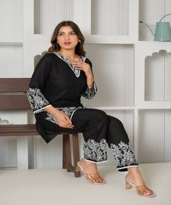 Ensemble coordonné FANCY TESLA en coton slub avec broderie, pour usage quotidien, prix de gros, vêtement ethnique, multicolore, luxe, séchage rapide - Product Image 2