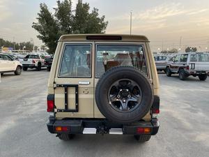 <span class=keywords><strong>TOYOTA</strong></span> LANDCRUISER HARD TOP <span class=keywords><strong>3</strong></span> <span class=keywords><strong>PORTES</strong></span> SUV 2022 d'<span class=keywords><strong>occasion</strong></span> de luxe à faible kilométrage - MEILLEURE OFFRE - Product Image 4