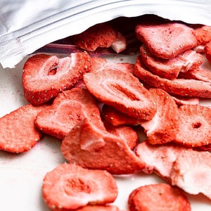 Rebanadas de fruta de fresa congelada vegana saludable, el mejor precio, fresas secas congeladas con sabor natural - Product Image 2