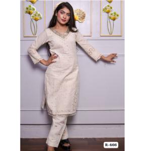 Salwar Kameez fournisseur pakistanais de qualité supérieure, prêt-à-porter élégant et costumes semi-cousus pour femmes disponibles à la vente - Product Image 1