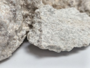 แร่ไพโรฟิไลต์เกรดทนไฟ ความบริสุทธิ์สูง - Product Image 2