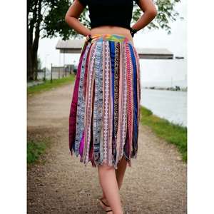 Falda Larga Bohemia Chic de Seda Reciclada de Sari, Estilo Casual Multicolor, Talla Única, 2 Piezas en Tela Vaquera y Gasa - Product Image 1