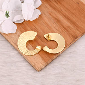 Venta al por mayor Lote 25 pares Chapado en oro amarillo Diseñador Stud Pendiente Encanto Joyería Boda Aniversario Regalo Boho Pendiente Joyería - Product Image 6