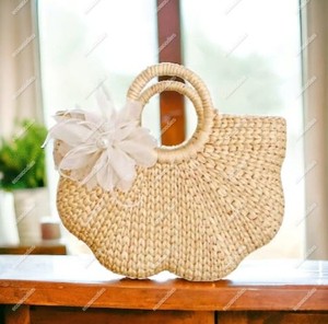 Mignon été paille tissé sac de plage femme jacinthe d'eau sac rotin sac de plage pour cadeau Style classique marron clair en couleur - Product Image 1