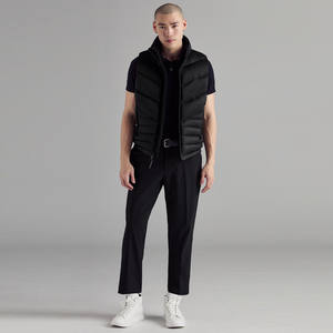 Top Trending Men Puffer Vest hecho a medida ligero fácil de usar transpirable cómodo soporte impermeable a prueba de viento duradero - Product Image 1