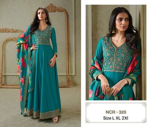 Robe de mariage en soie Bangalore Robe de fête en soie Readymade en bleu avec Resham Work - Product Image 1