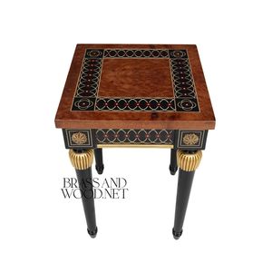 Table de service classique de luxe avec incrustations en bois faites à la main, accents noirs et détails décoratifs dorés pour une décoration intérieure élégante - Product Image 2