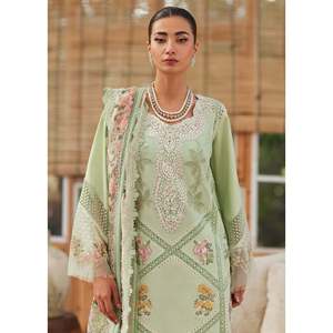Ensemble de costume pour femme Crimson, chemise brodée Chikanari en 3 pièces avec dupatta imprimé en mousseline et pantalon brodé - BIC-4748 - Product Image 5
