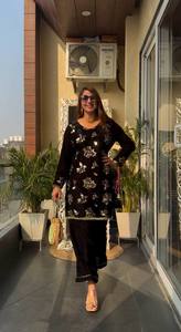 ชุดปาร์ตี้ชุดท่อนบนและล่างสำหรับนักออกแบบ - Product Image 5