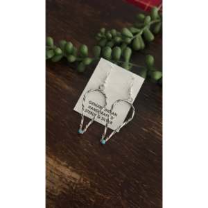 Pendientes Colgantes Hechos a Mano en Kingman con Turquesa y Plata de Ley, Estilo Navajo, para Regalo - Product Image 3