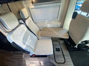 Winnebago T-r-a-v-a-t-o 59GL d'occasion 2023 prêt à être vendu - Product Image 3