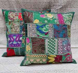 Fundas de Almohada Decorativas con Parches Magnéticos a Rayas Bordados a Mano en Tela Reciclada, Estilo Vintage Kantha Boho para Decoración del Hogar - Product Image 5