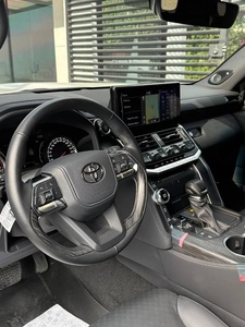 โตโยต้า แอลซี 300 ปี 2024 มือสอง ตัวท็อป ครบชุด - Product Image 4