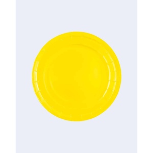Assiettes en papier jaunes Party Love 17 cm, assiettes jetables pour fête, 12 pièces par sac - Product Image 1