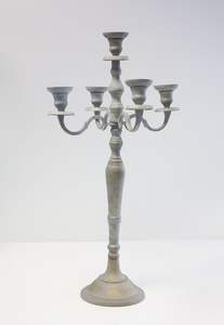 Candelabros de metal de hierro negro moderno para la configuración interior minimalista del hogar o la creación de un ambiente con velas de cena romántica - Product Image 4