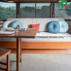 OBM aux États-Unis : Caravane de voyage (camper) en alliage d'aluminium, une célébration de 28 pieds du design américain avec une trappe arrière - Product Image 3