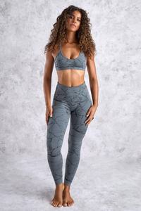 Soutien-gorge de sport sans couture de haute qualité avec maintien moyen, vêtements de sport sans manches, dernier design, prix abordable, vente en gros, vêtements de fitness - Product Image 6