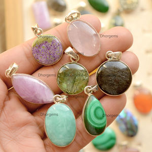 Venta al por mayor de dijes de plata de ley 925 auténtica hechos a mano con cristales de diamantes de imitación, estilo religioso, joyería para aniversario - Product Image 3