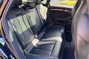 Voiture d'occasion fiable Audi RS3 2019 - Product Image 4